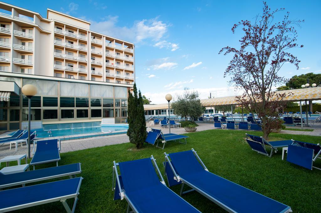 Hotel Terme Antoniano Montegrotto Terme Exterior foto