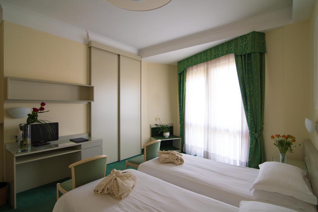 Hotel Terme Antoniano Montegrotto Terme Exterior foto
